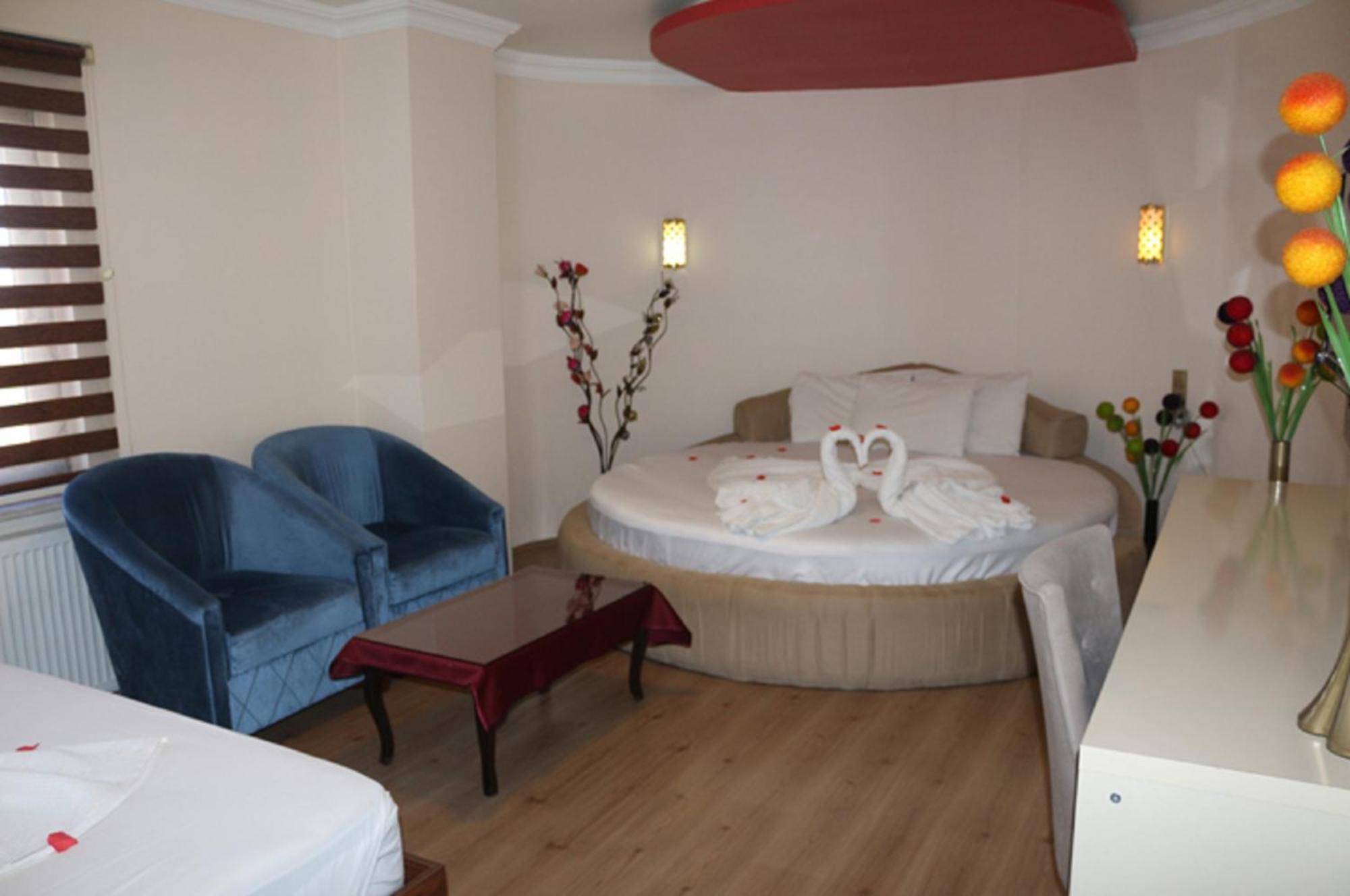 Mesnevi Hotel Коня Стая снимка